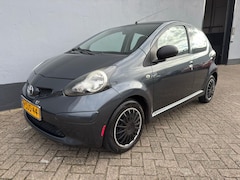 Toyota Aygo - 1.0-12V 5-Deurs - Airco