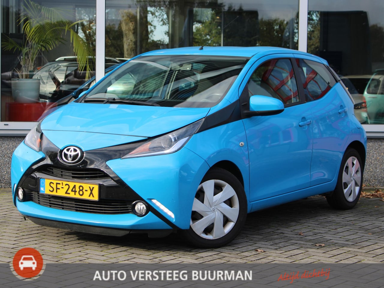 Toyota Aygo - 1.0 VVT-i x-play 1.0 VVT-i x-play - AutoWereld.nl