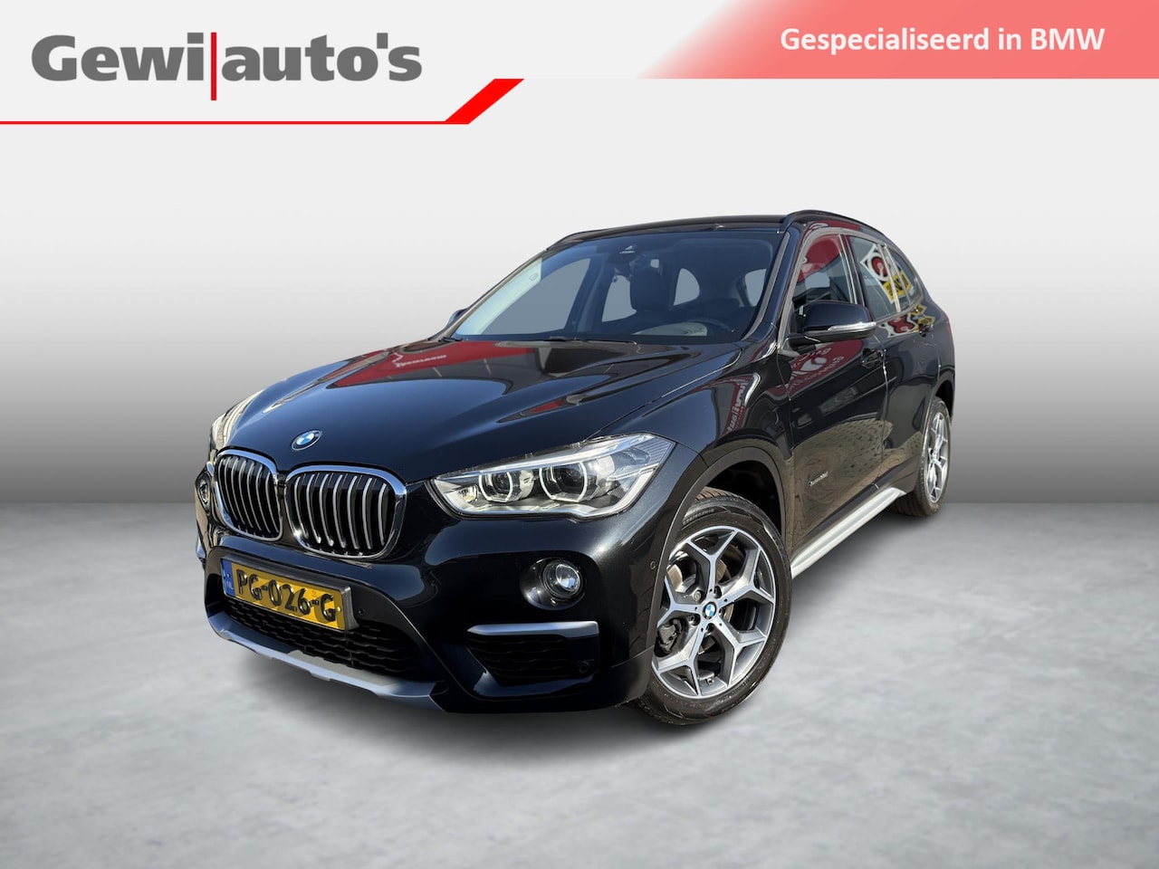BMW X1 - sDrive18i High Executive X-Line - AutoWereld.nl