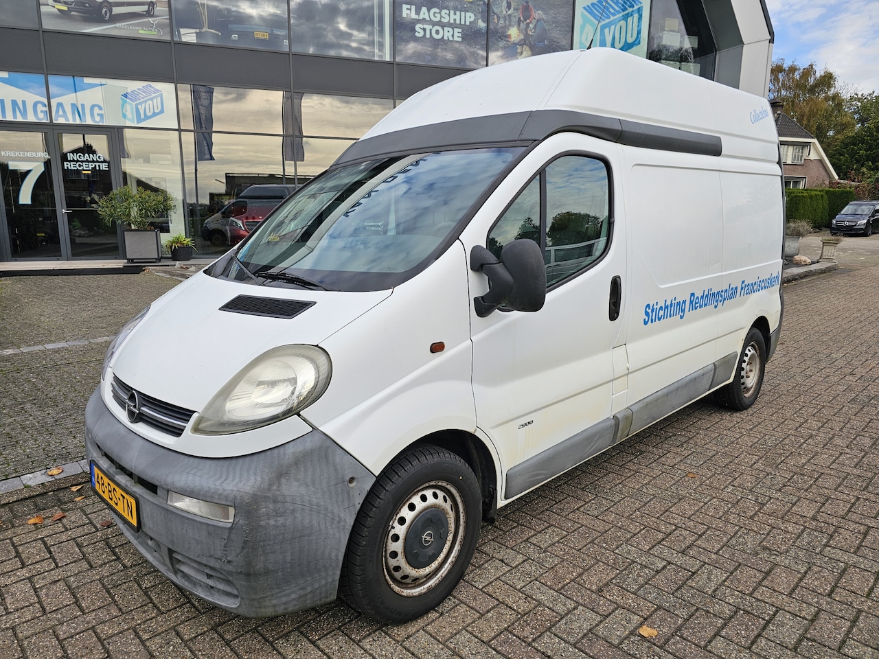 Opel Vivaro - 1.9 CDTI L2-H2 * Airco * Trekhaak * NAP * - AutoWereld.nl