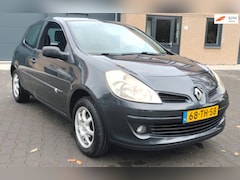 Renault Clio - 1.2-16V Expression