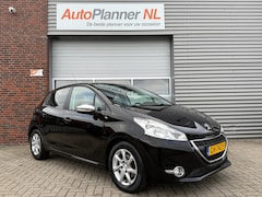 Peugeot 208 - 1.2 PureTech Style 5-Deurs Airco Cruise Navi