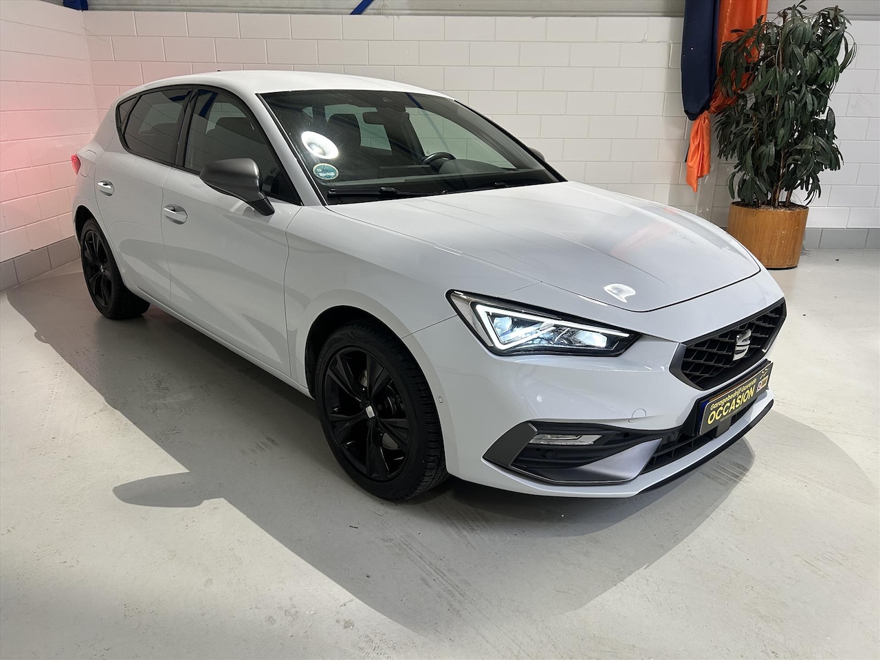 SEAT Leon - 1.4 TSI E-hybrid 204pk DSG, ACC, Trekhaak, Sfeer, Memory - AutoWereld.nl
