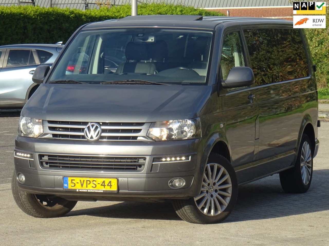 Volkswagen Transporter - 2.0 TDI L2H1 4Motion DC Highline 2.0 TDI L2H1 4Motion DC Highline FULL - AutoWereld.nl
