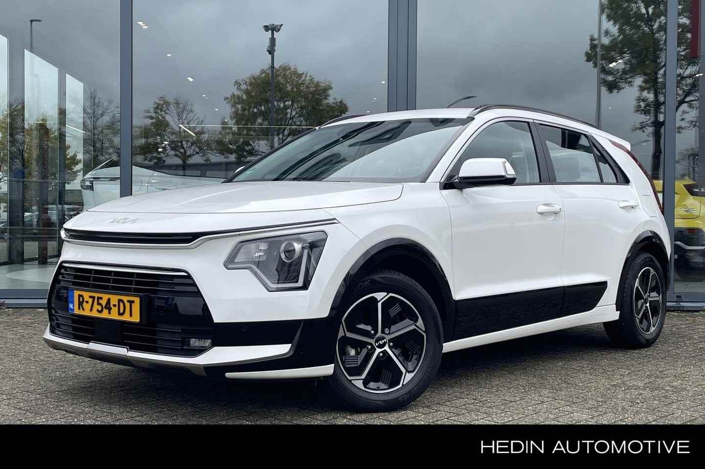 Kia Niro - 1.6 GDi Hybrid DynamicLine | Navigatie | Adaptieve Cruise Control | Camera | PDC V+A | LMV - AutoWereld.nl