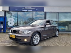 BMW 1-serie - 116i l 5DRS l Airco l Trekhaak