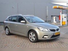 Kia Cee'd - 1.4 CVVT X-ecutive bj11 ecc cruise elec pak