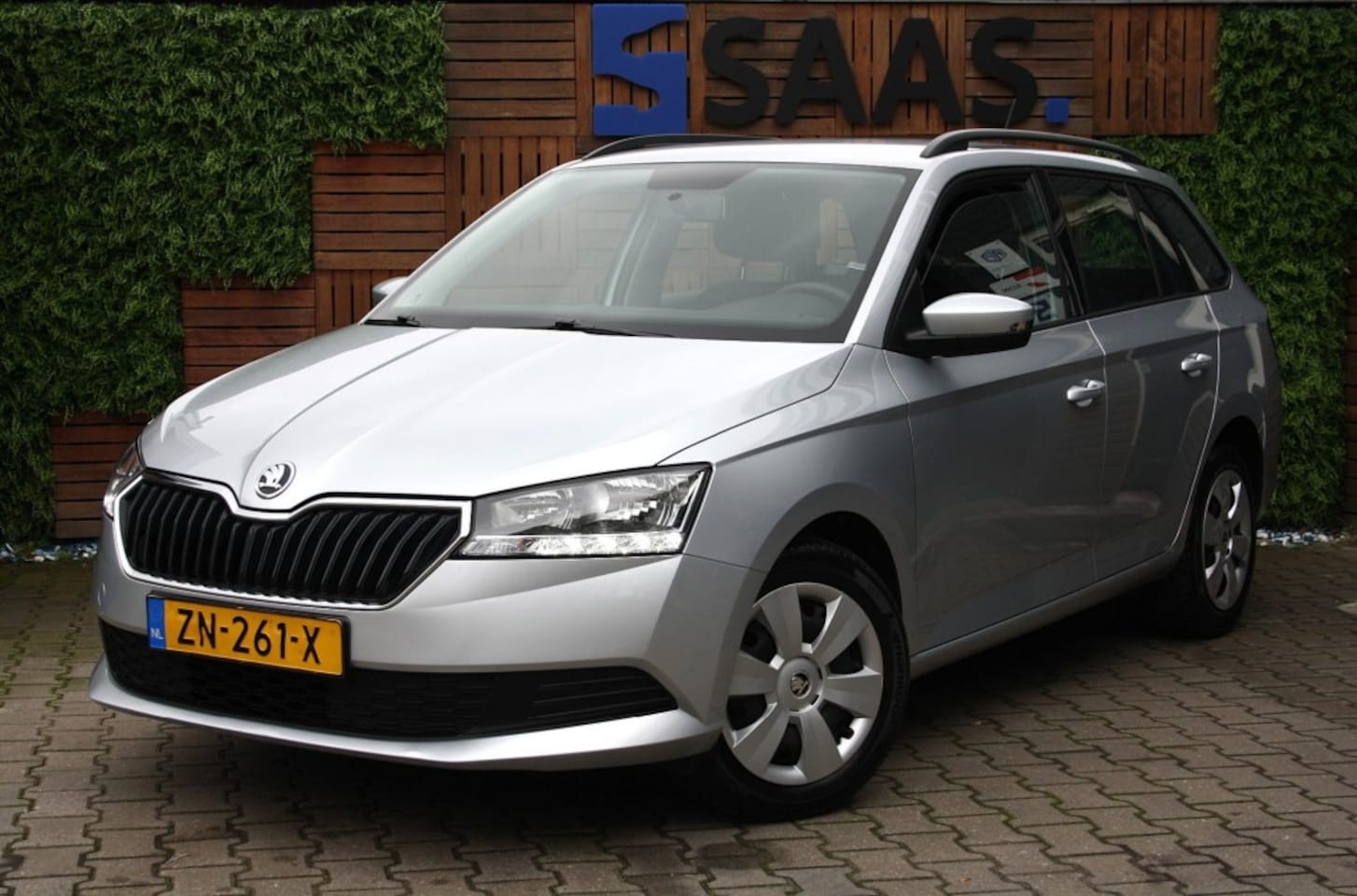 Skoda Fabia Combi - 1.0 Active / NAP / Trekhaak / Cruise Cntrl / Airco - AutoWereld.nl
