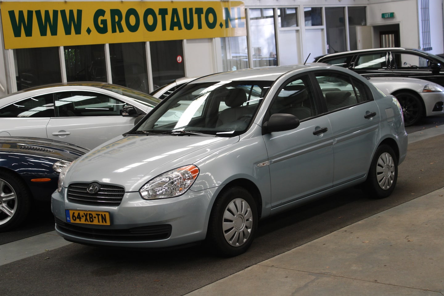 Hyundai Accent - 1.6i Dynamic Airco, Stuurbekrachtiging, Trekhaak - AutoWereld.nl