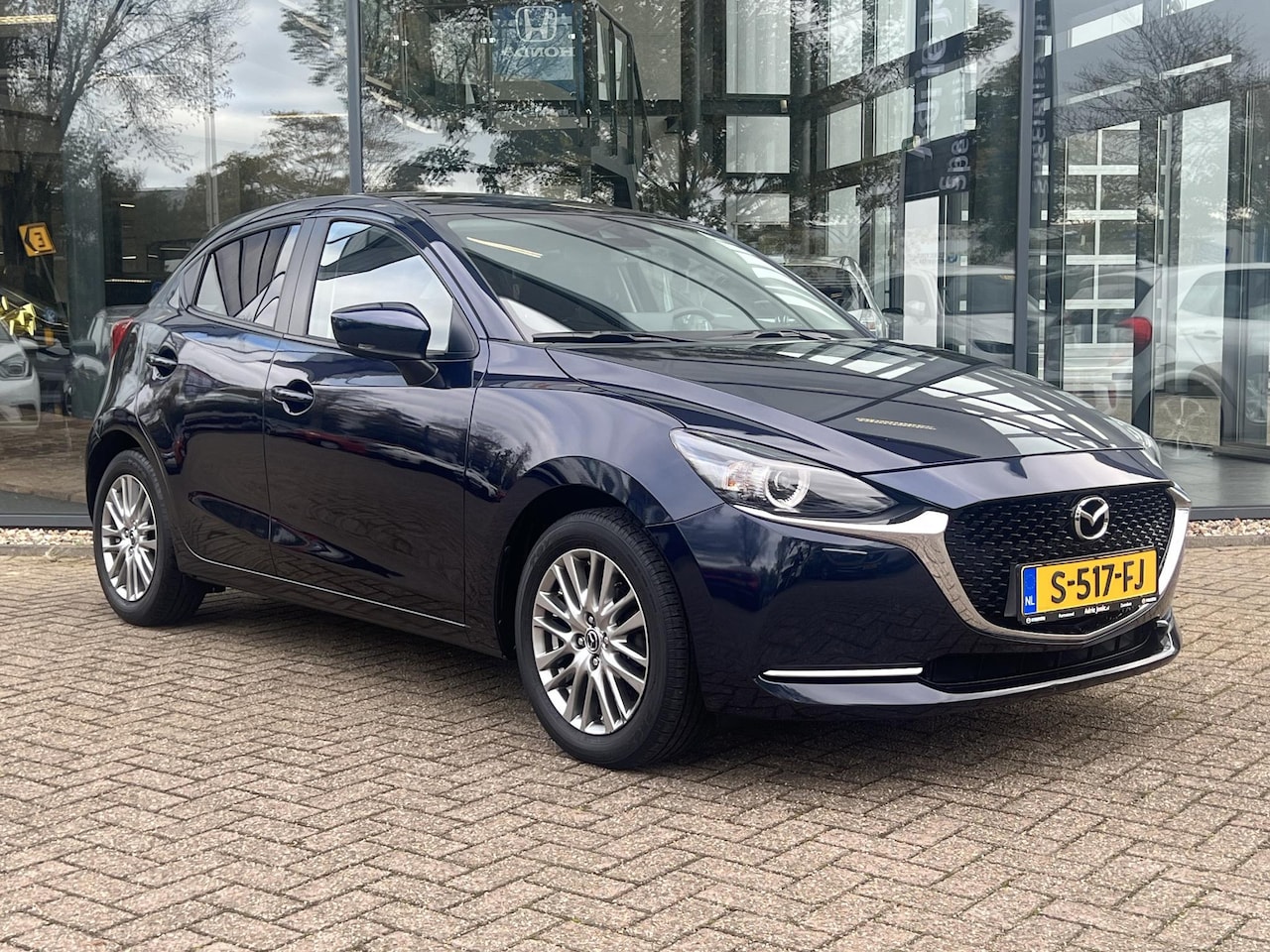 Mazda 2 - 1.5 Skyactiv-G Luxury 1e EIGENAAR | NED. AUTO| DEALER ONDERHOUDEN | * 6 JAAR GARANTIE |  P - AutoWereld.nl