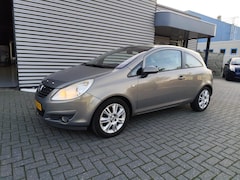 Opel Corsa - 1.4-16V Cosmo