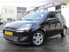Ford Fiesta - 1.3-8V Futura | Airco | Elec Ramen | Trekhaak | NAP