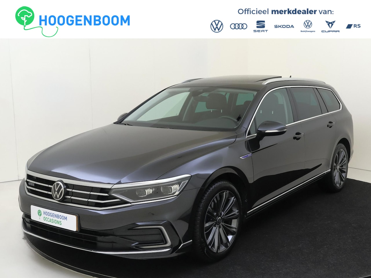 Volkswagen Passat Variant - 1.4 TSI PHEV GTE Business | Panoramadak | Trekhaak | Adaptieve demping | Keyless | Standka - AutoWereld.nl