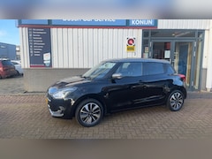 Suzuki Swift - 1.2 Style Smart Hybrid