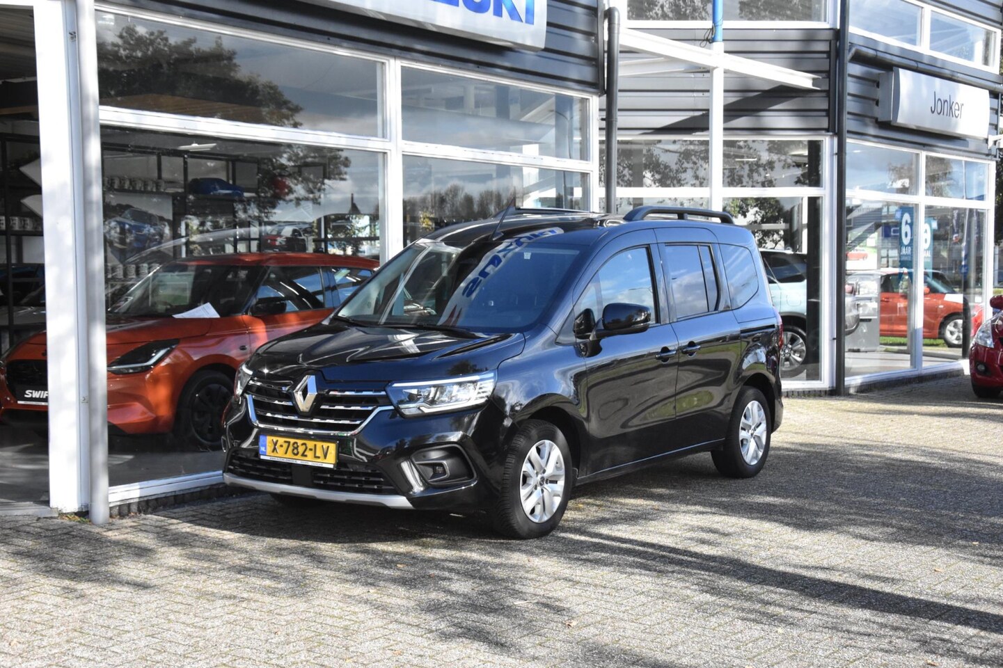 Renault Kangoo Family - Family-Navi-hoge zit - AutoWereld.nl