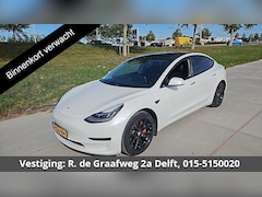 Tesla Model 3 - Long Range AWD 75 kWh (351 PK) 500 km actieradius | Navigatie | Panoramadak | Stoelverwarm