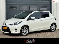 Toyota Yaris - 1.5 Full Hybrid Dynamic NAVI / CRUISE / PANO