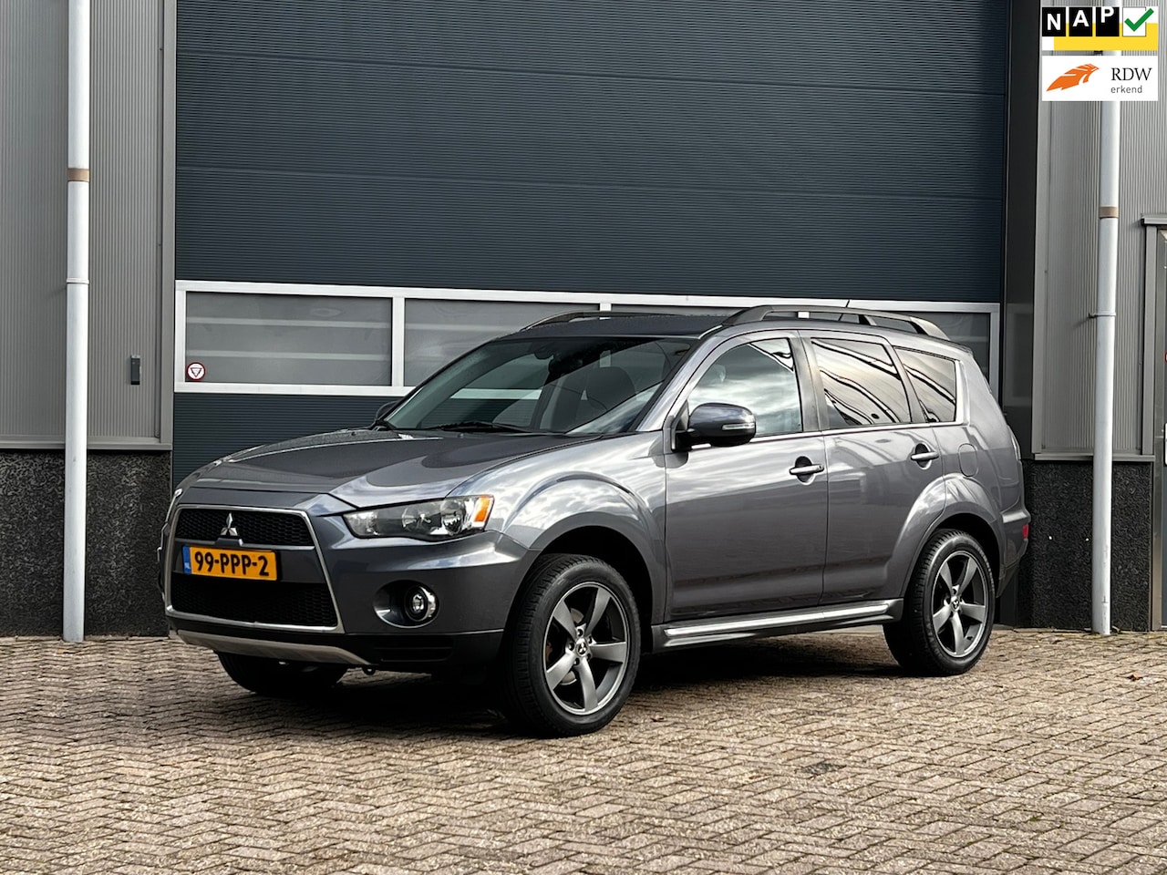 Mitsubishi Outlander - 2.0 Intro Edition bj.2011 Camera|Trekhaak|Navi|Nap. - AutoWereld.nl