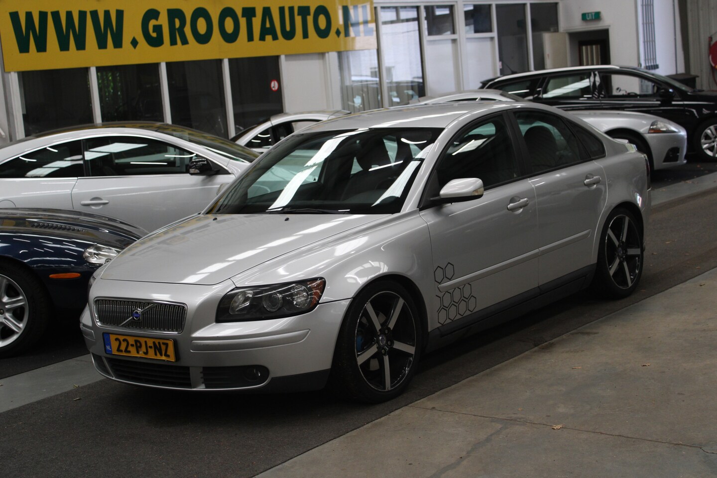 Volvo S40 - 2.4 Elite Automaat Airco, Cruise Control, Stuurbekrachtiging - AutoWereld.nl
