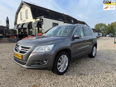 Volkswagen Tiguan - 1.4 TSI Sport&Style TEKST LEZEN | Navi | PDC | Trekhaak | Org. NL