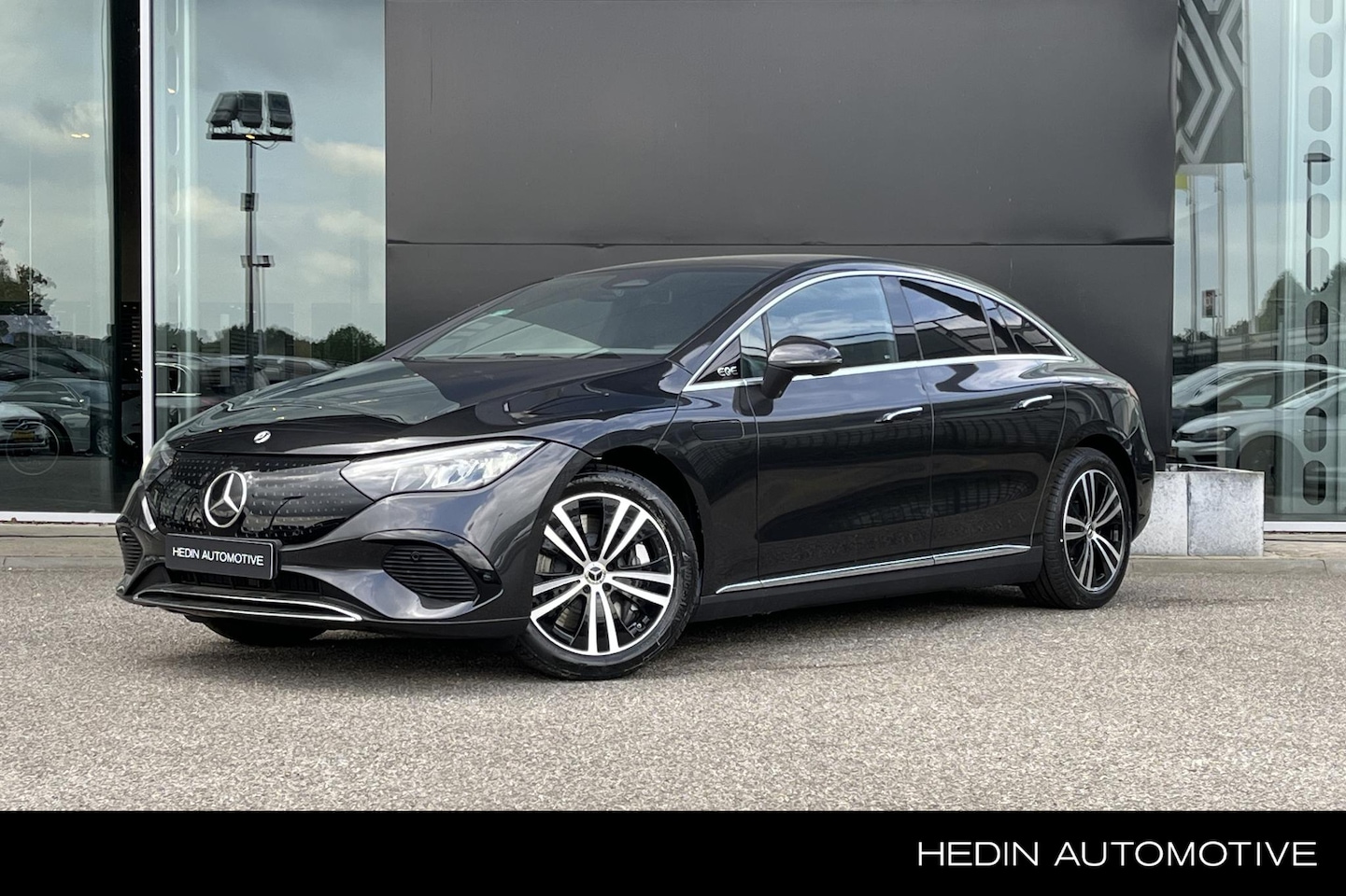 Mercedes-Benz EQE - EQE 300 Business Edition Limited | Business Plus Pack | Panoramadak - AutoWereld.nl