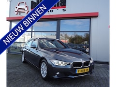 BMW 3-serie Touring - 320i Executive | NL AUTO | TREKHAAK | NAVI | CRUISE | ELECKT KLEP