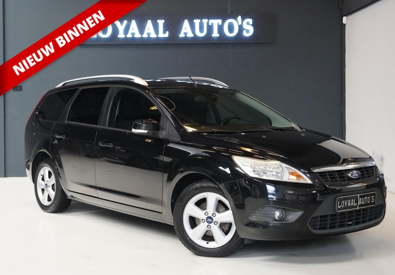 Ford Focus Wagon - 1.6 Trend | AIRCO | TREKHAAK | ELEK.RAMEN | APK. - AutoWereld.nl