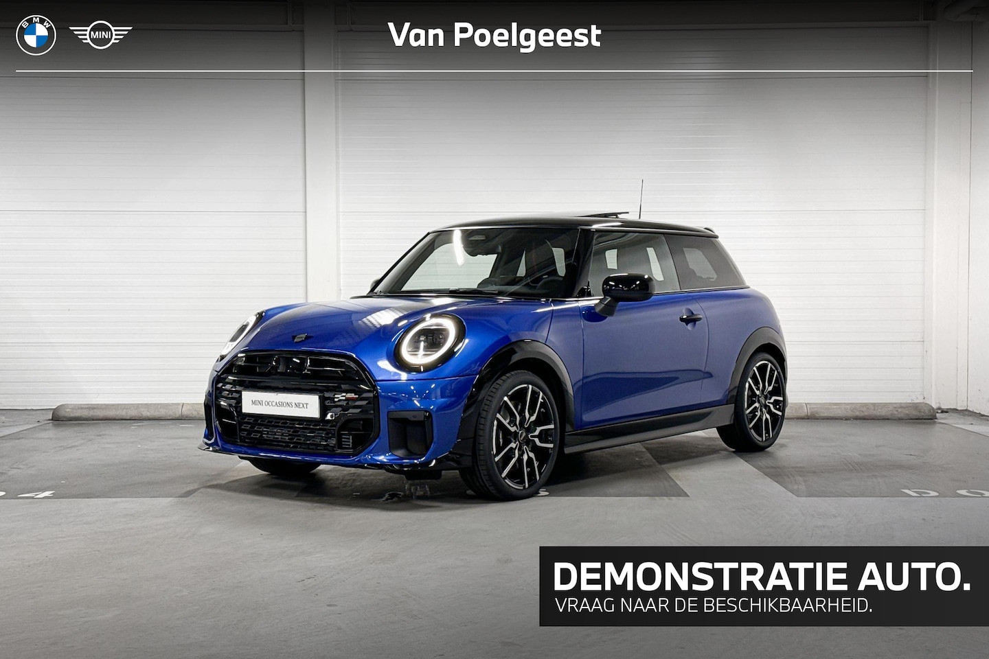 MINI Cooper - C | John Cooper Works Uitvoering | Pakket M | 18" John Cooper Works Lap Spoke two-tone - AutoWereld.nl