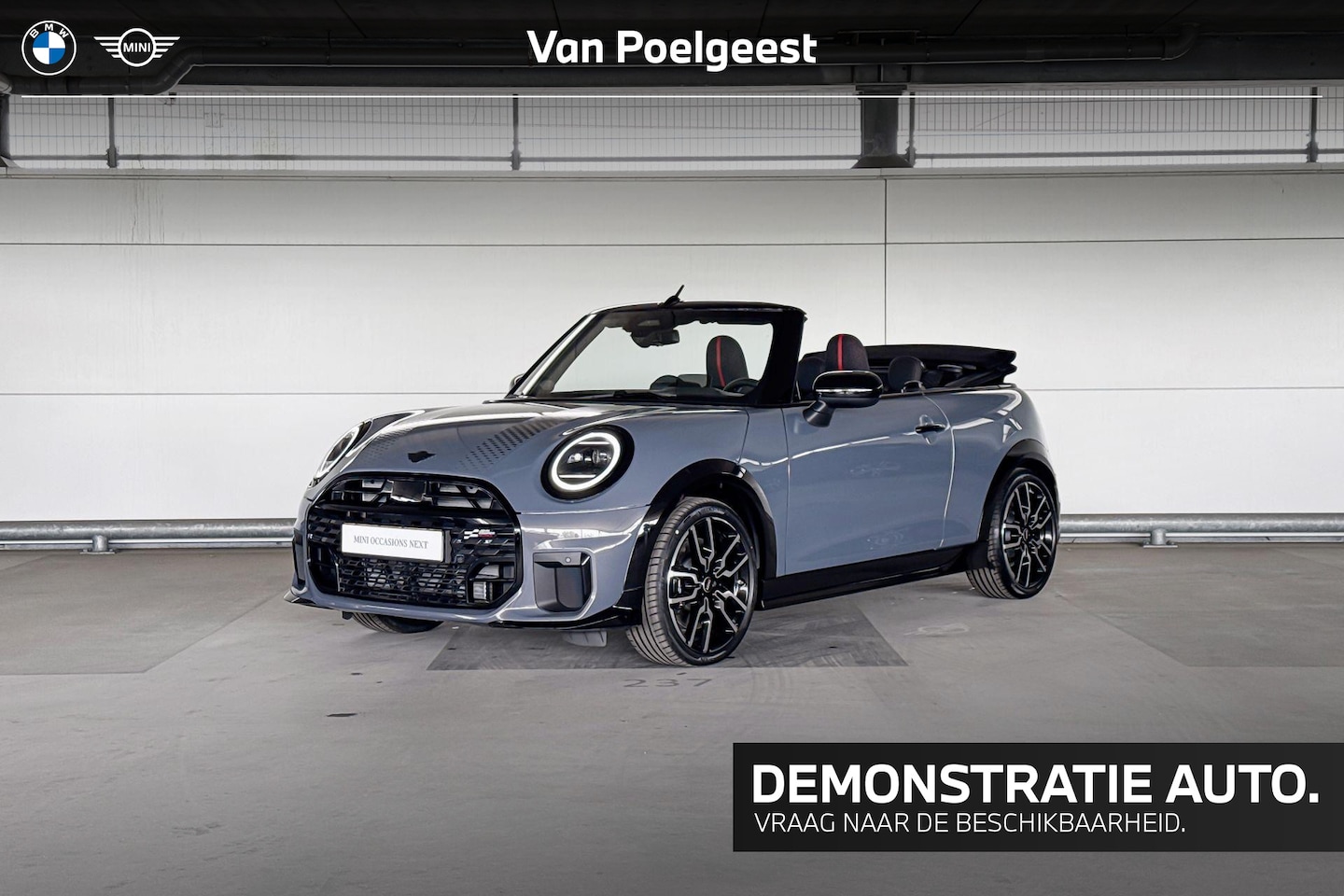 MINI Cabrio - 2.0 Cooper C John Cooper Works M | Pakket M - AutoWereld.nl