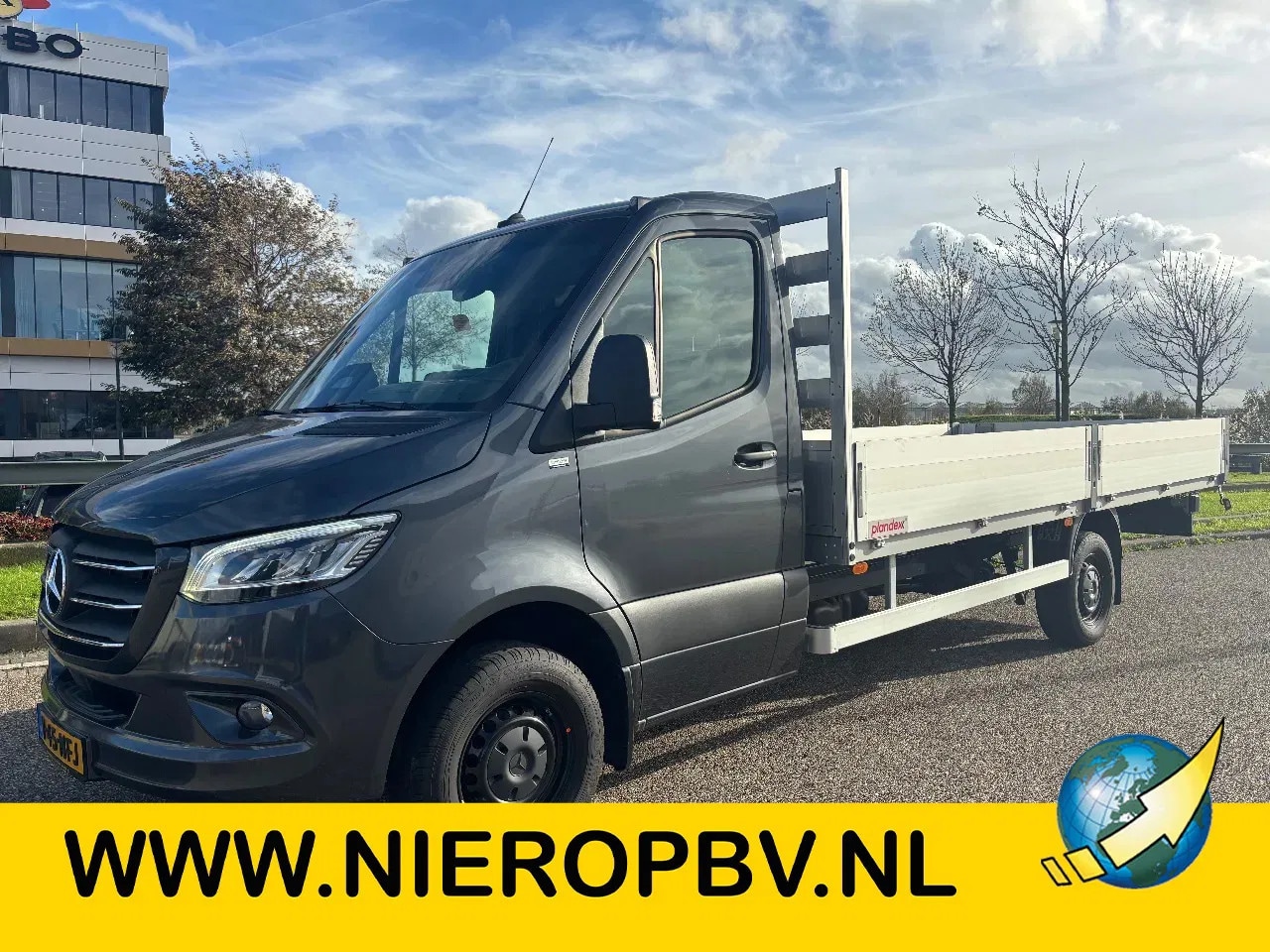 Mercedes-Benz Sprinter - 317CDI Openlaadbak Auromaat Airco Cruisecontrol LED/Xenon NIEUW BPM VRIJ - AutoWereld.nl