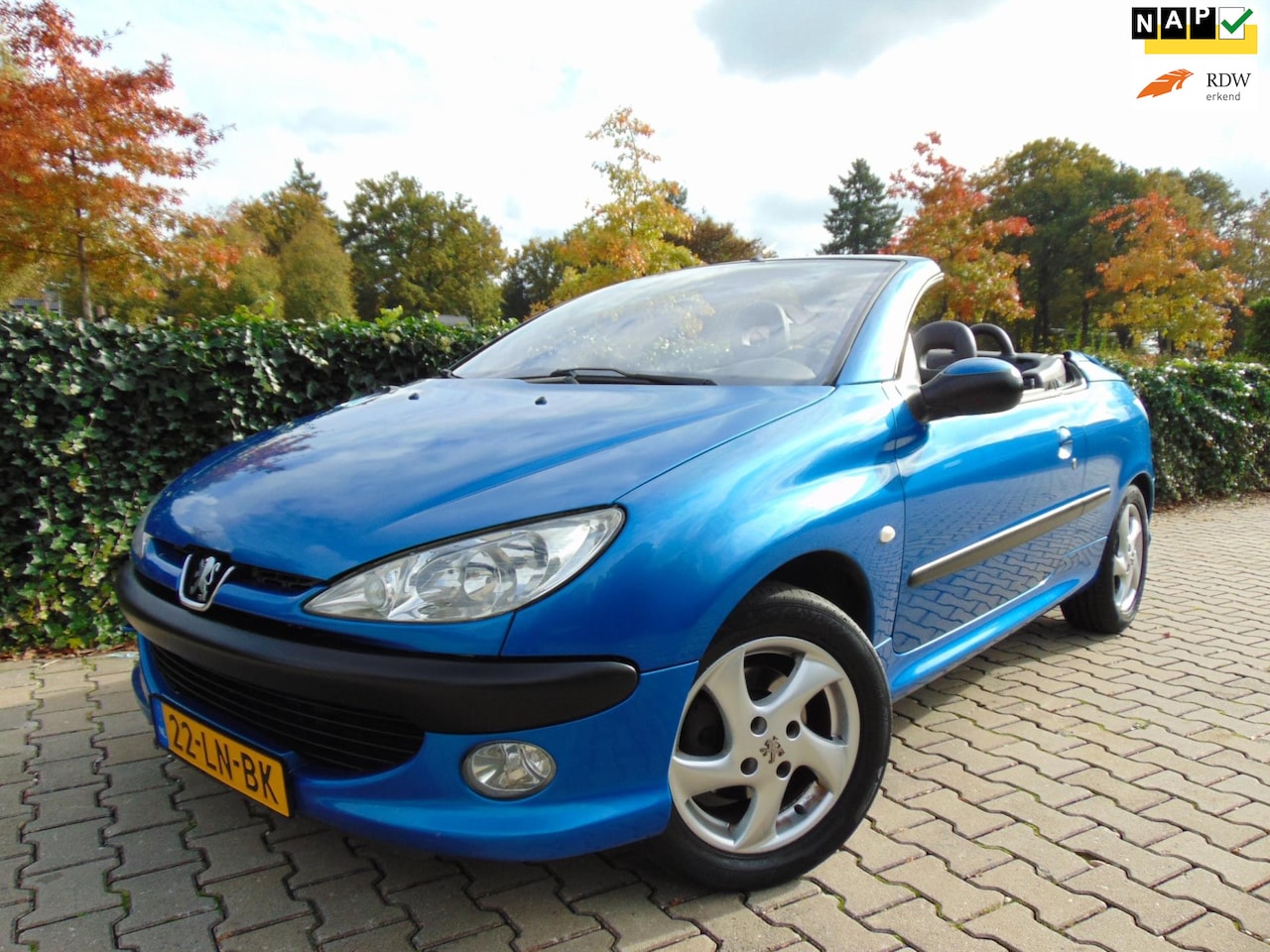 Peugeot 206 CC - 1.6-16V Premium 1.6-16V Premium , Cabrio , Airco / Leder / Elec.Pakket / 16" Lm Velgen. - AutoWereld.nl