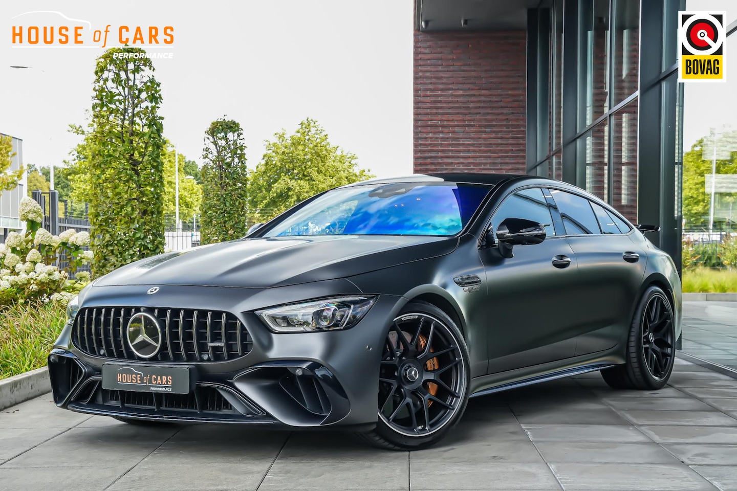 Mercedes-Benz AMG GT 4-Door Coupe - AMG 63 S 840pk E Performance Premium Plus |panoramadak|keramisch|track pace|Burmester|memo - AutoWereld.nl
