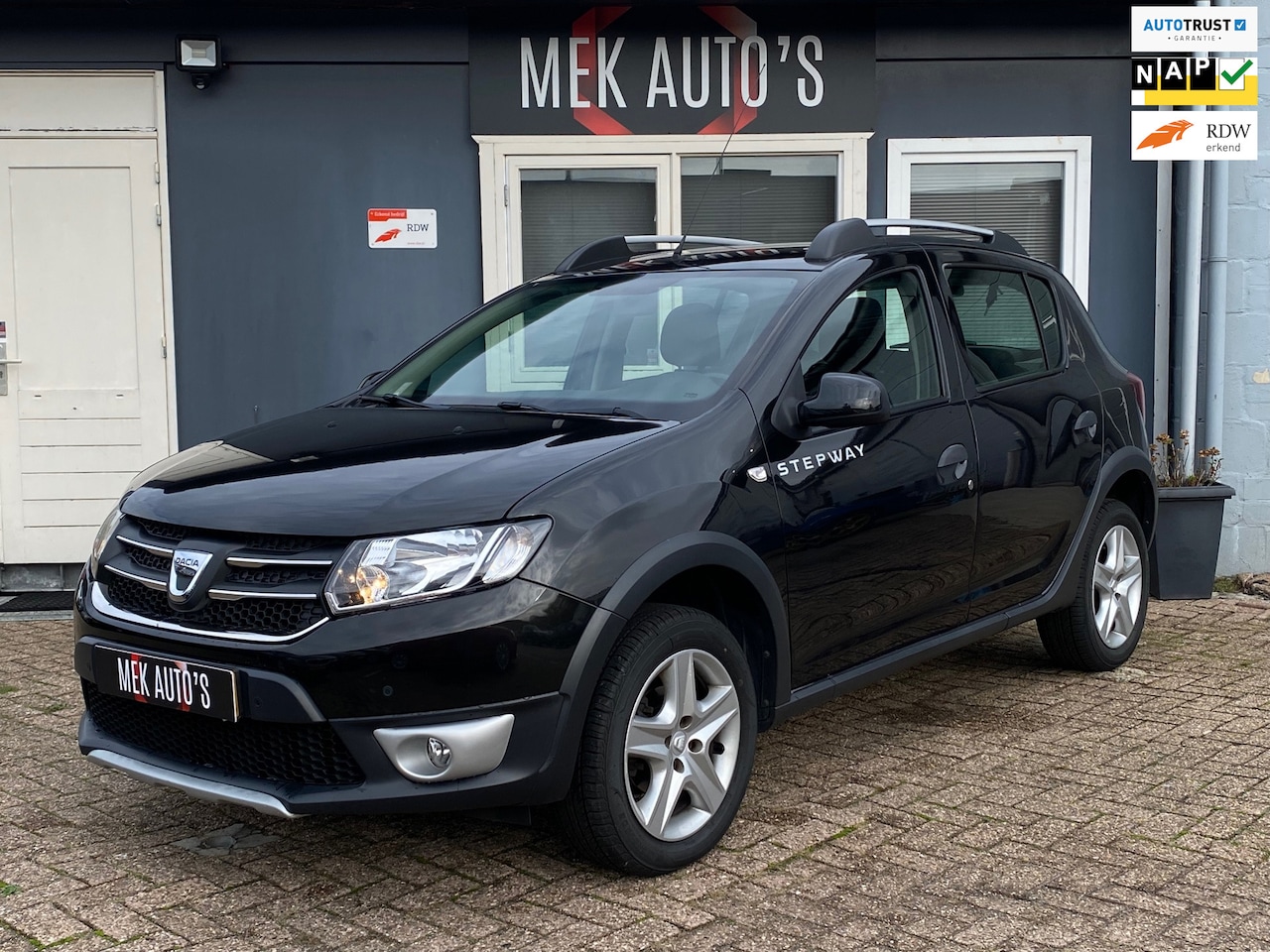 Dacia Sandero Stepway - 0.9 TCe Easy-R Lauréate|Navi|Cruise|Airco| - AutoWereld.nl
