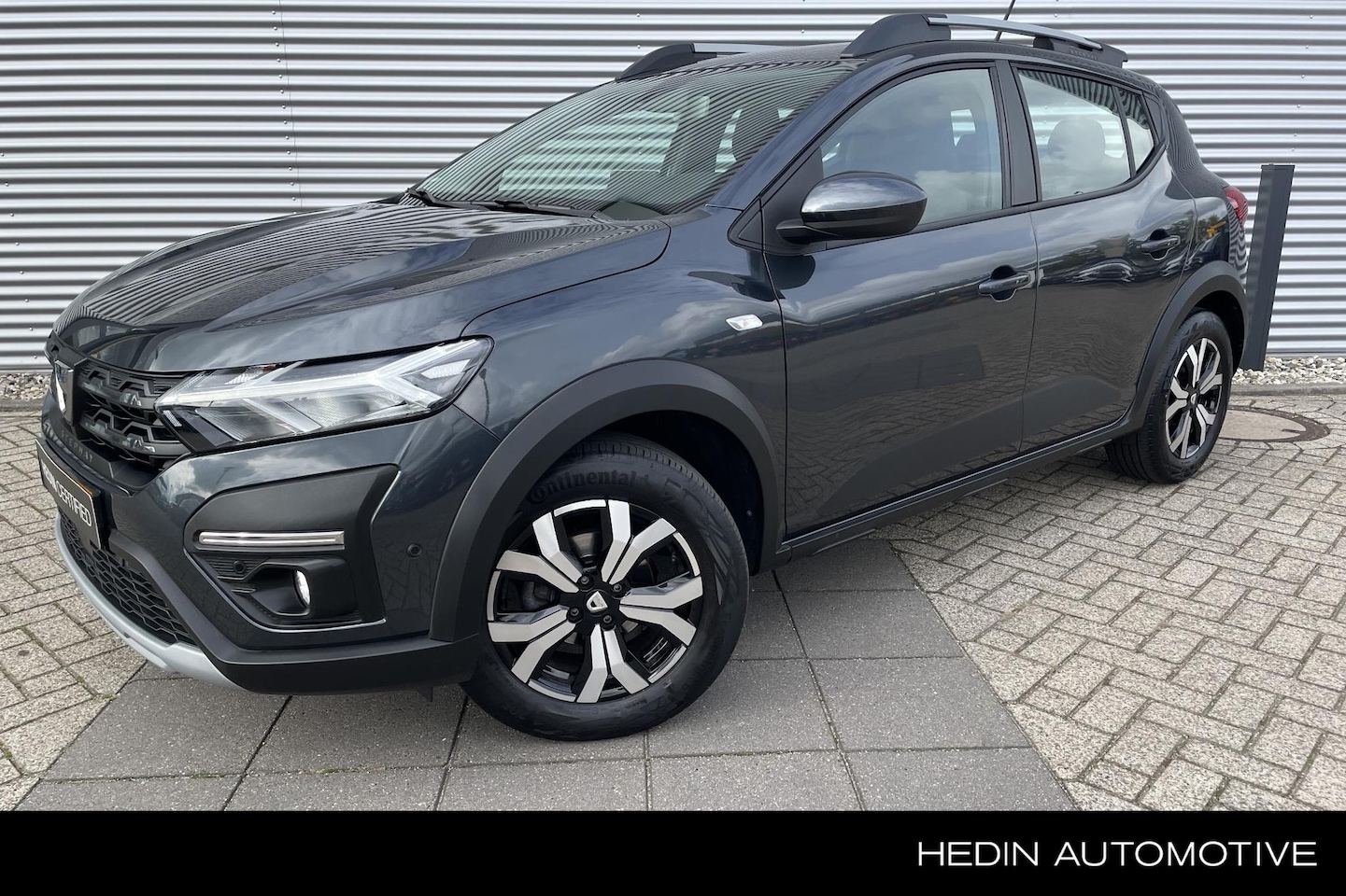 Dacia Sandero Stepway - 1.0 TCe 90 Comfort apple carplay/android - AutoWereld.nl