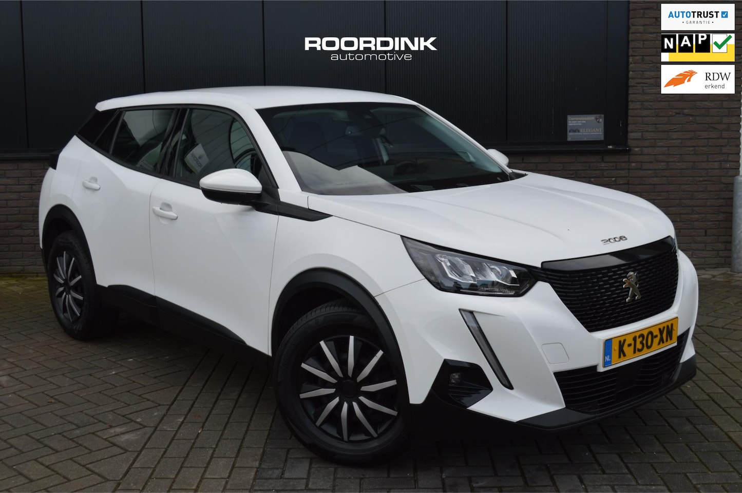 Peugeot 2008 - Clima|Cruise|Camera|Navi|1e eigenaar! - AutoWereld.nl