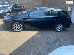Toyota Auris - AURIS 1, 8HYBRIT BUSINESS PULUS