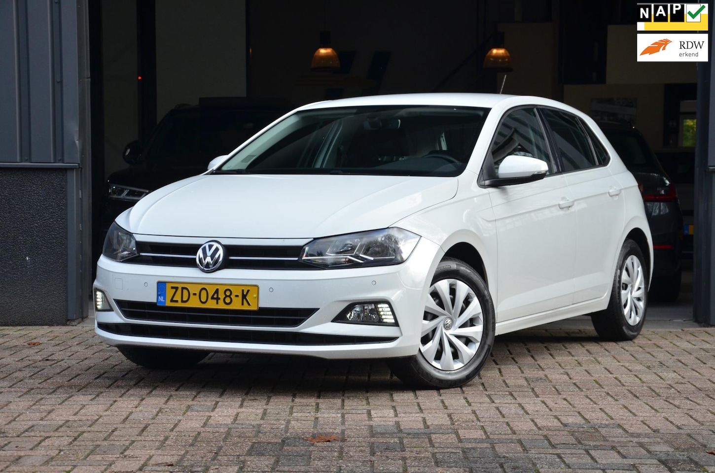 Volkswagen Polo - 1.0 TSI Comfortline CarPlay|LED|PDC|NAP|1e EIGENAAR - AutoWereld.nl