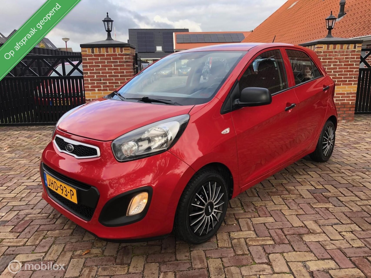 Kia Picanto - 1.0 CVVT Airco 1e eigenaar Weinig KM!! - AutoWereld.nl