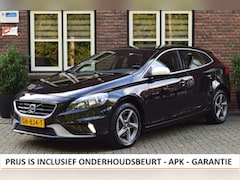 Volvo V40 - 2.0 D2 R Design
