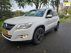 Volkswagen Tiguan - 1.4 TSI Sport&Style panodak leer lees tekst
