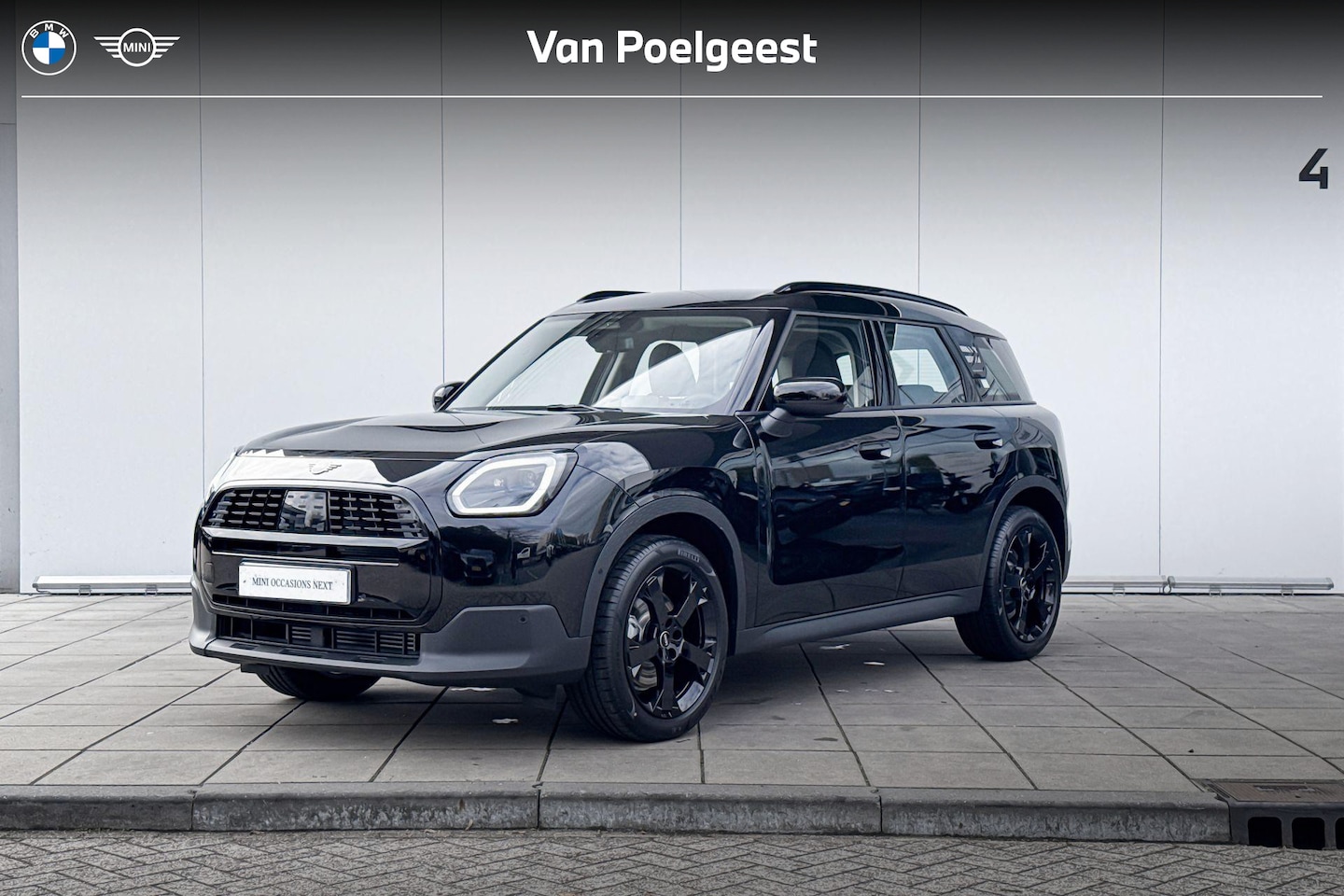 MINI Countryman - C Classic S Plus | Trekhaak met elektrisch wegklapbare kogel | 19" LM John Cooper Works Ru - AutoWereld.nl