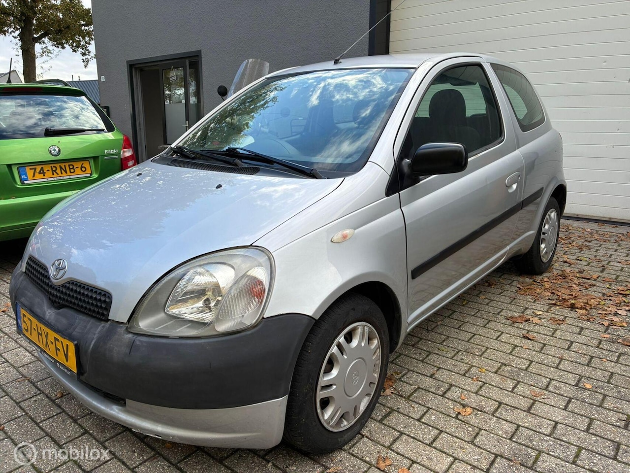 Toyota Yaris - 1.0-16V VVT-i YORIN 1.0-16V VVT-i YORIN - AutoWereld.nl
