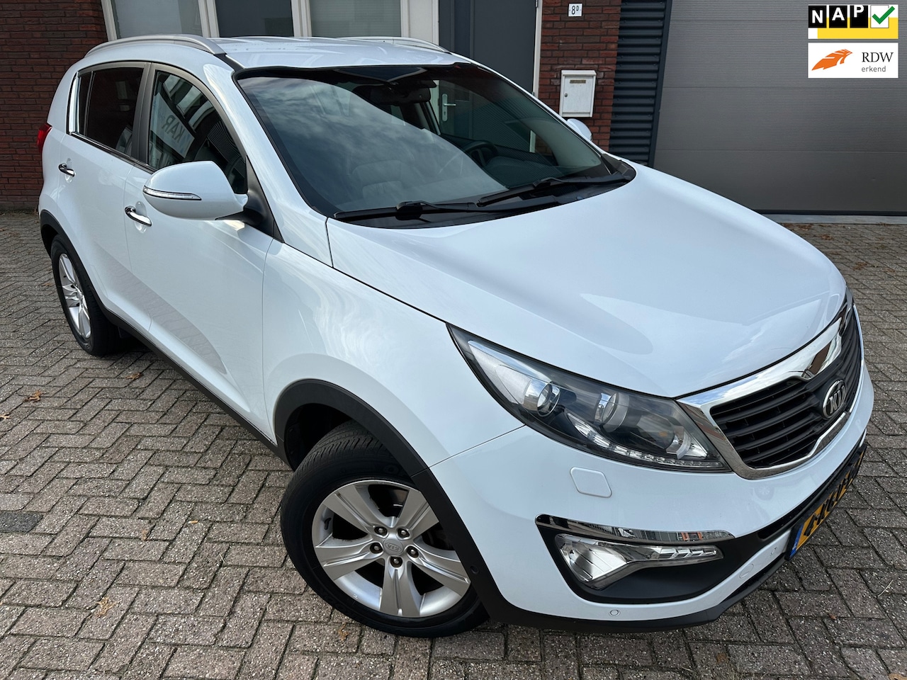 Kia Sportage - 1.6 GDI Super Pack / Leder / Camera / Navi / PDC / NAP - AutoWereld.nl