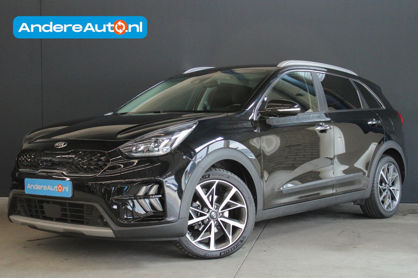Kia Niro - 1.6 GDi Hybrid DynamicPlusLine |keyless|navi|stoel/stuurverwarming| - AutoWereld.nl