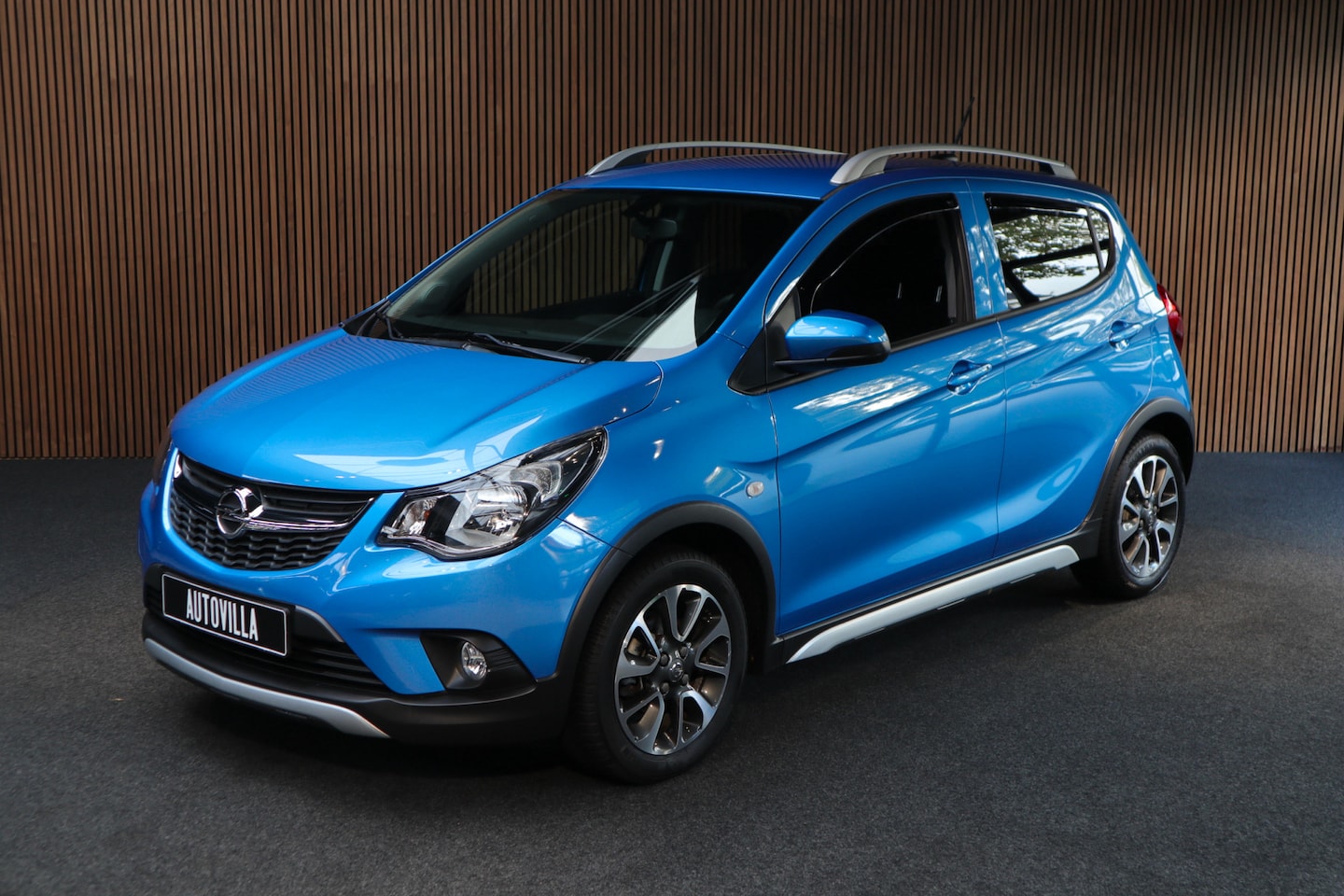 Opel Karl - 1.0 Rocks Online Edition Navi PDC Airco Cruise Carplay LM velgen - AutoWereld.nl