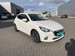 Mazda 2 - 2 1.5 Skyactiv-G90 - 5 GS Navi cruise stoelverw