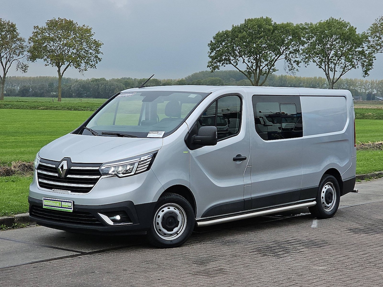 Renault Trafic - 2.0 dCi L2H1 DC Comfort Camera Navi Cruise Automaat Sidebars Euro6 150Pk NAP 1e Eigenaar! - AutoWereld.nl
