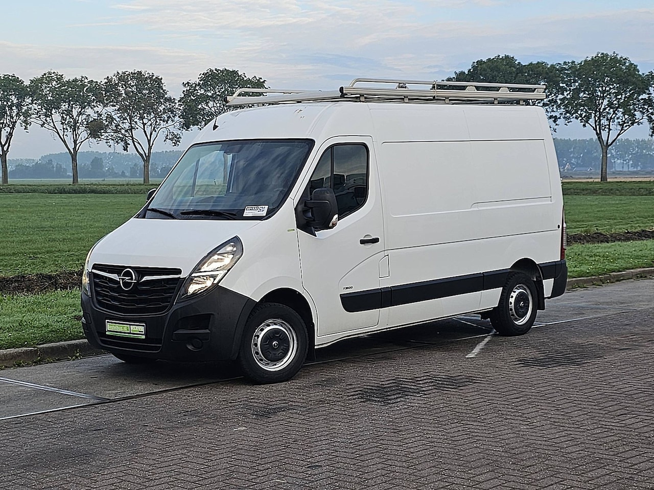 Opel Movano - 2.2D 140 L2H2 Edition Imperiaal Navi Camera Pdc Euro6 - AutoWereld.nl