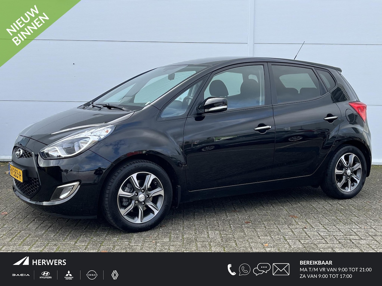 Hyundai ix20 - 1.4i Go! / airco/ navigatiesysteem full map/ achteruitrijcamera/ parkeersensor achter/ - AutoWereld.nl