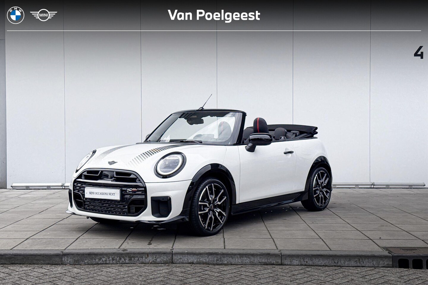 MINI Cabrio - Cooper S John Cooper Works XL | 18" LM JCW Lap Spoke 2-tone | Opruimingsvoordeel - AutoWereld.nl